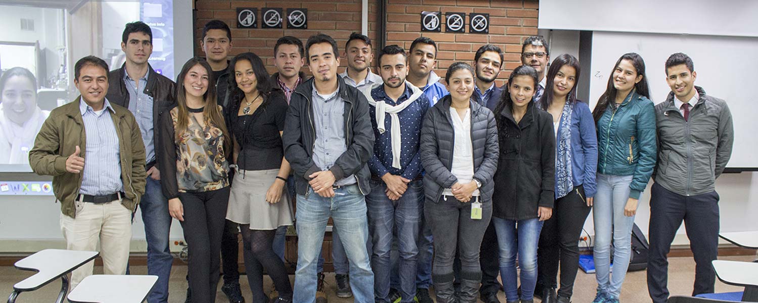 Estudiantesd de Ingeniría que viajarán a Bóston a realizar curso de inglés