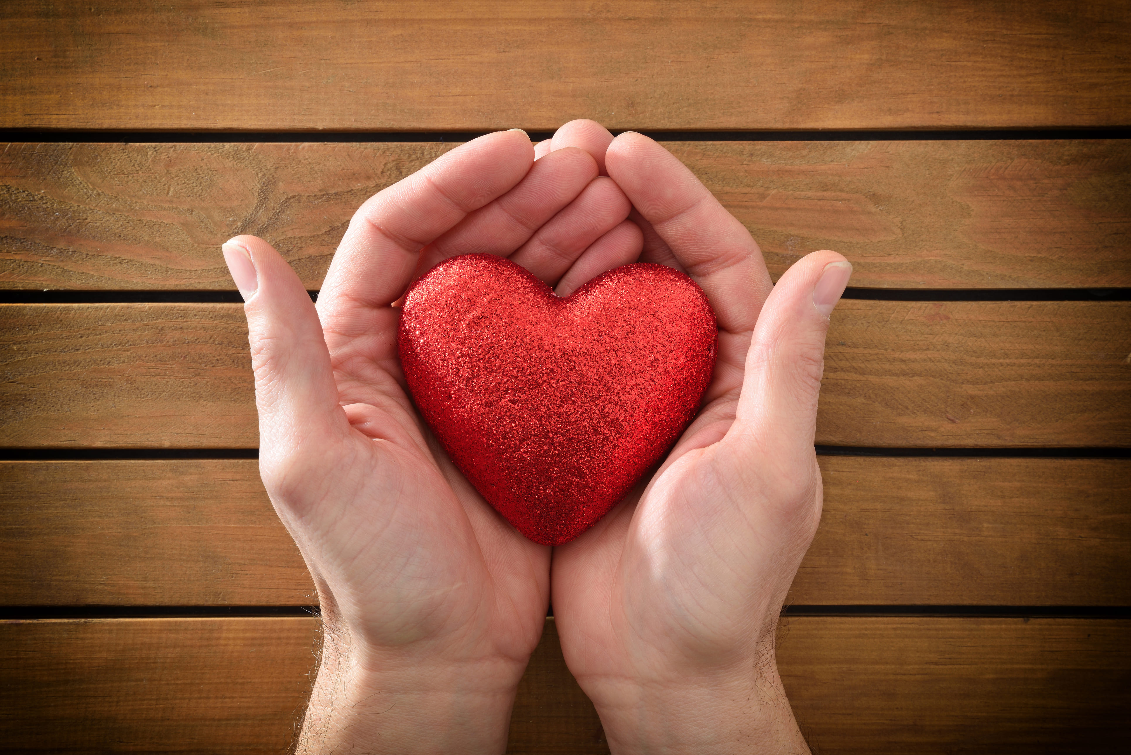 Corazón en las manos