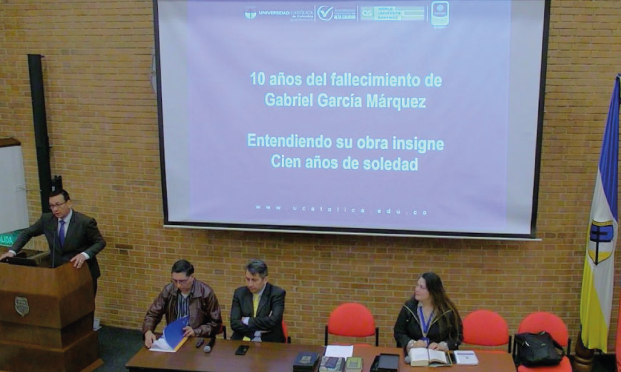 De izquierda a derecha el señor Decano de la Facultad de Ingeniería ingeniero Jaime Díaz Ortiz quien lideró el conversatorio, el profesor Jairo Farfán, el ingeniero Holman Diego Bolívar, Director del programa de Ingeniería de Sistemas y computación y la Ingeniera Marisol Directora del programa de Ingeniería Civil