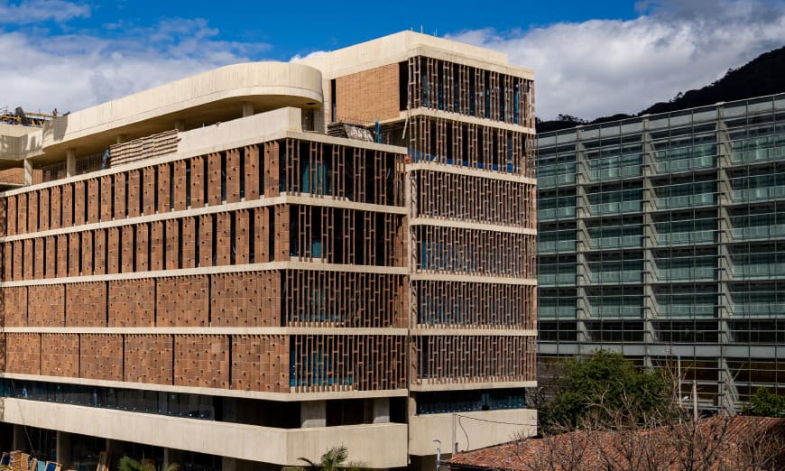 Edificio de la Carrera 13