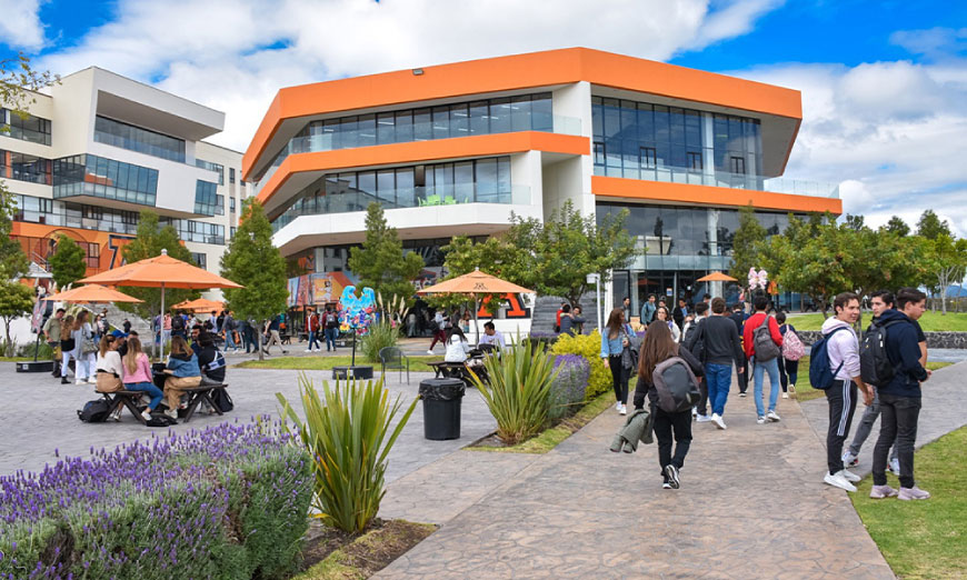 Fuente: Axis Communications / https://www.tecnoseguro.com/noticias/casos-de-exito/universidad-anahuac-campus-queretaro-seguridad-universitaria-mexico