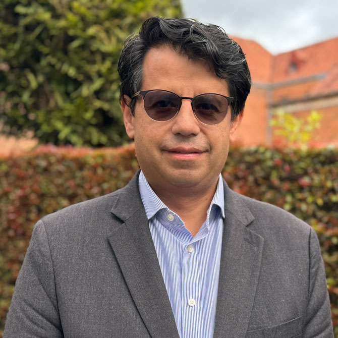 Carlos Eduardo Hernández